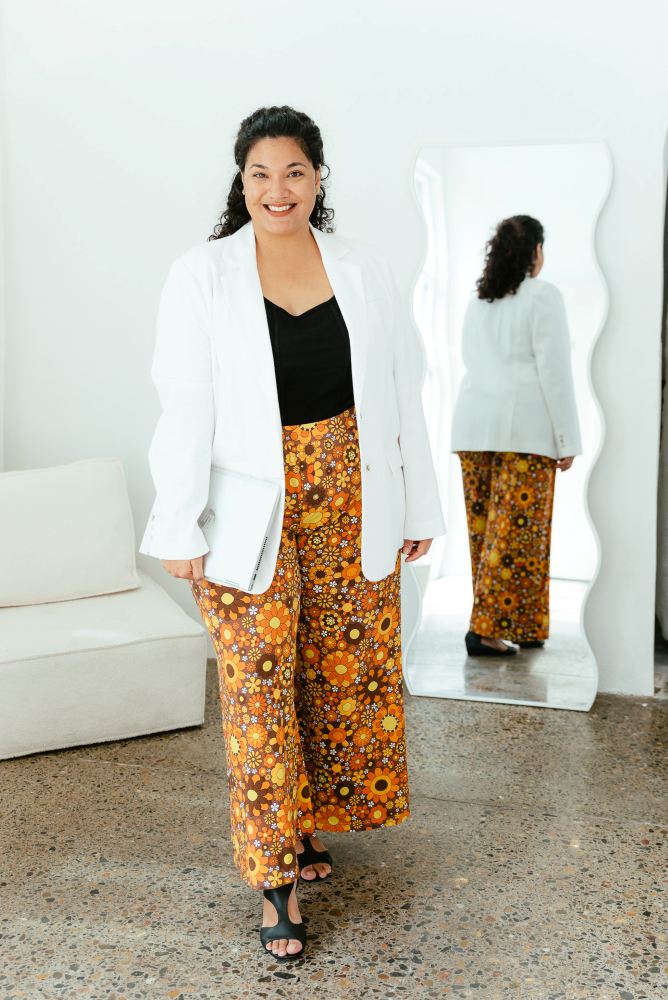 Personal Branding Photography women in white coat portrait