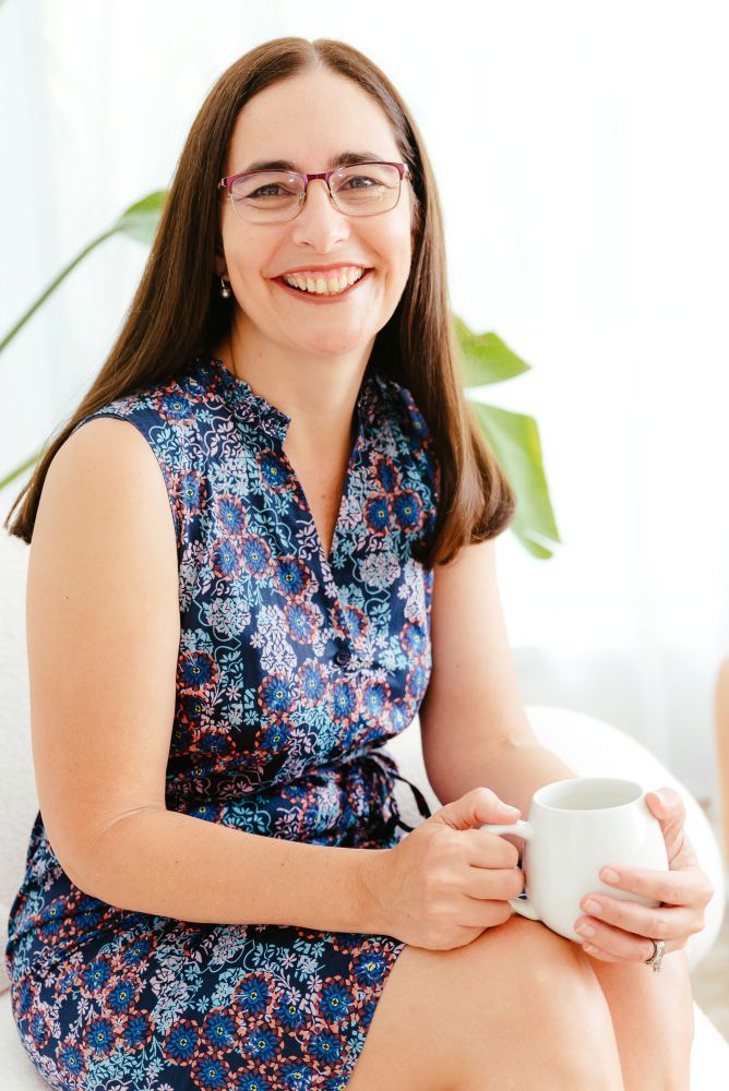 Brisbane Branding Photographer Kylie Hayes Coach drinking coffee